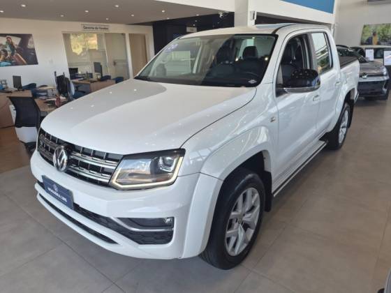 VOLKSWAGEN AMAROK 3.0 V6 TDI DIESEL HIGHLINE CD 4MOTION AUTOMÁTICO VOLKSWAGEN AMAROK 3.0 V6 TDI DIESEL HIGHLINE CD 4MOTION AUTOMÁTICO